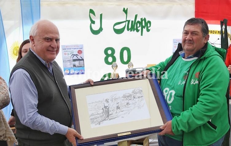 El club El Julepe celebró sus 80 años