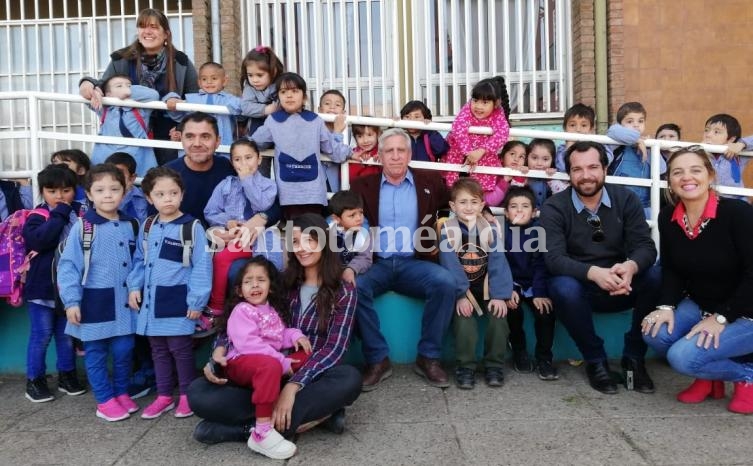 El concejal Alí visitó el jardín de infantes de Barrio Zaspe