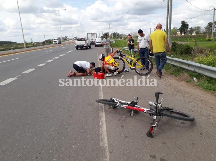 El incidente vial ocurrió en la Ruta 19, poco después del mediodía. (Foto: gentileza Juan Ruiz - @jufarusf )