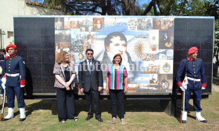 Un mural recuerda el paso de Belgrano por Santo Tomé 