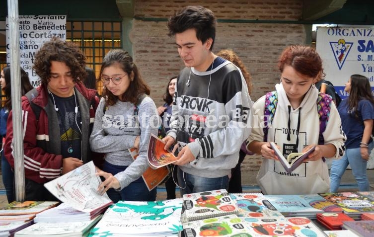 La Feria del Libro se podrá visitar del jueves al domingo, en esta ocasión en el Centro Cultural. (Foto de archivo)