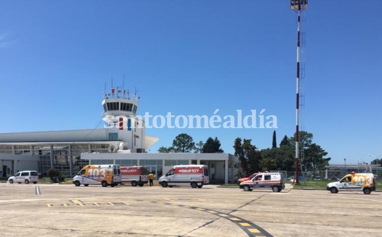 En el Aeropuerto de Sauce Viejo se realizó un entrenamiento para el personal abocado a la puesta en práctica del Plan de Emergencia Aeroportuario .