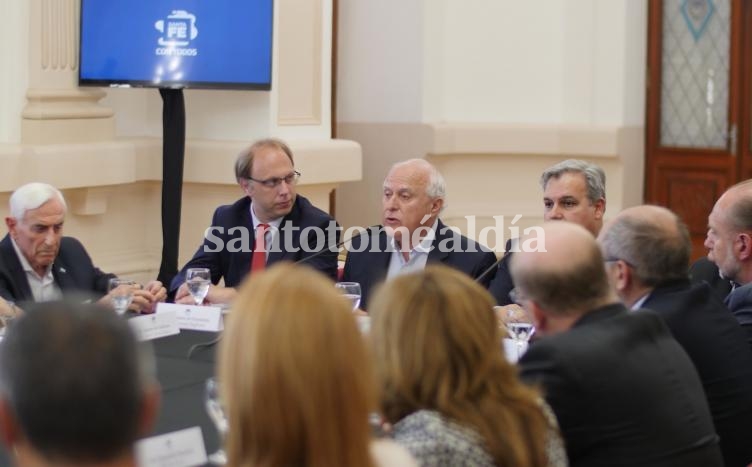 El gobernador se reunió con senadores y diputados nacionales. (Foto: Secretaría de Com. Social)