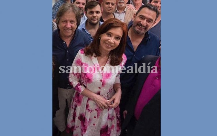 Leoni se reunió con Cristina Kirchner en el Instituto Patria. (Foto: Gentileza Festram)