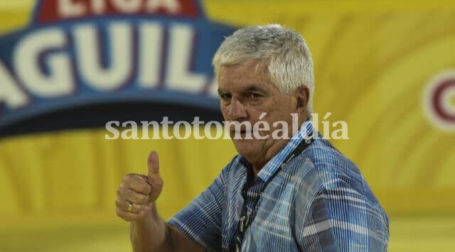 Julio Comesaña será el nuevo entrenador de Colón