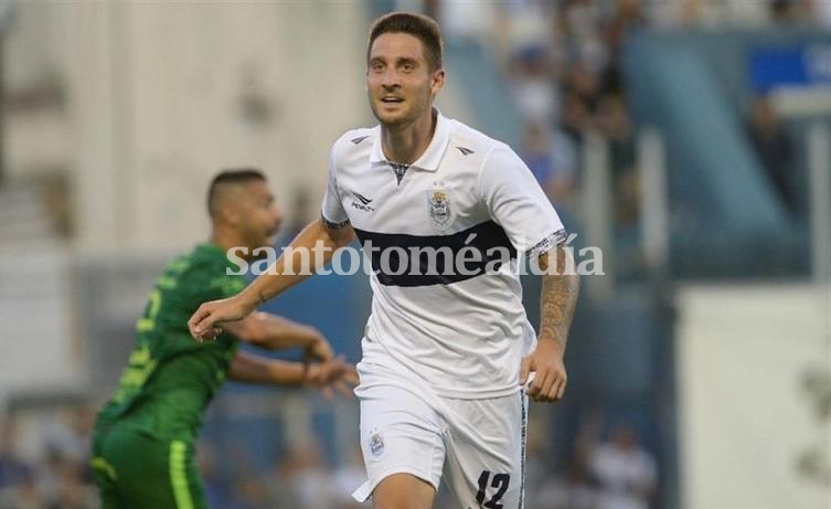 Nicolás Mazzola tuvo un buen paso por Gimnasia y llega proveniente del fútbol Chileno.