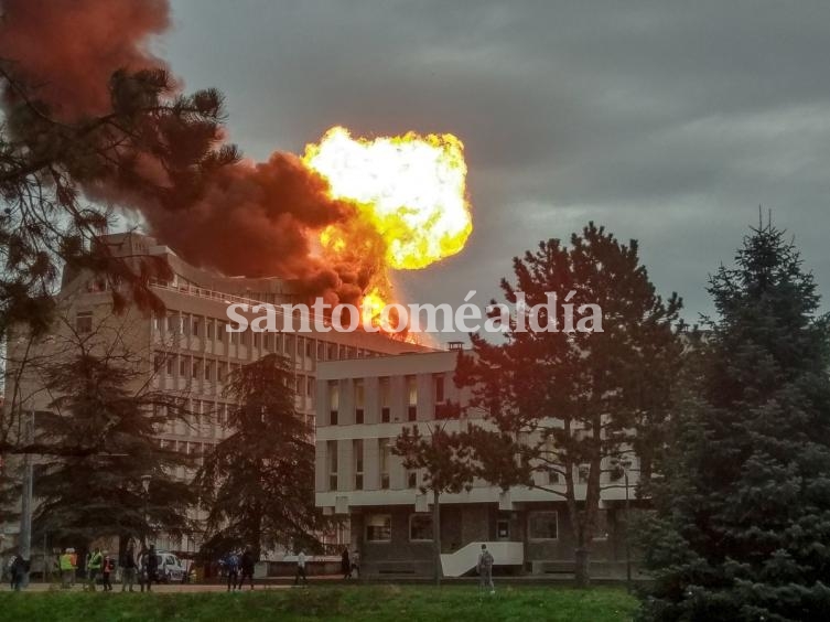 Una espectacular explosión desató el pánico en Lyon