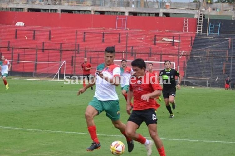 Colón tiene la última prueba antes del debut