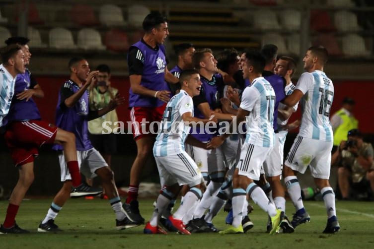 La selección Sub 20 derrotó a Uruguay 1-0. (Foto: Twitter @argentina)