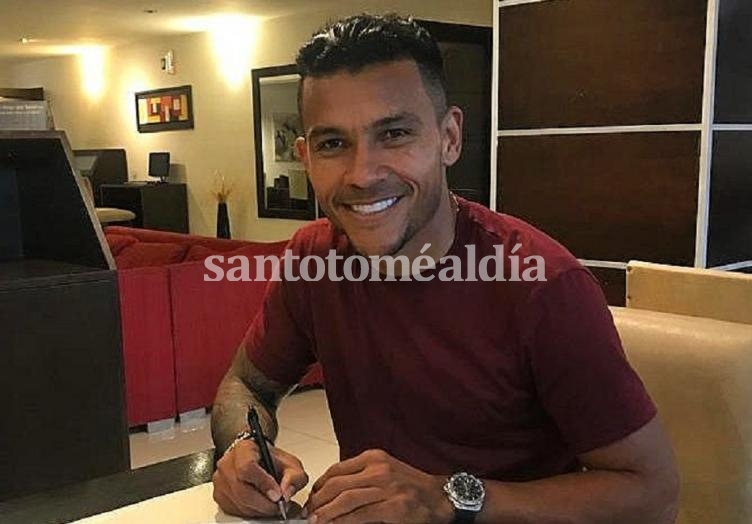 Wilson Morelo firmó en Colón