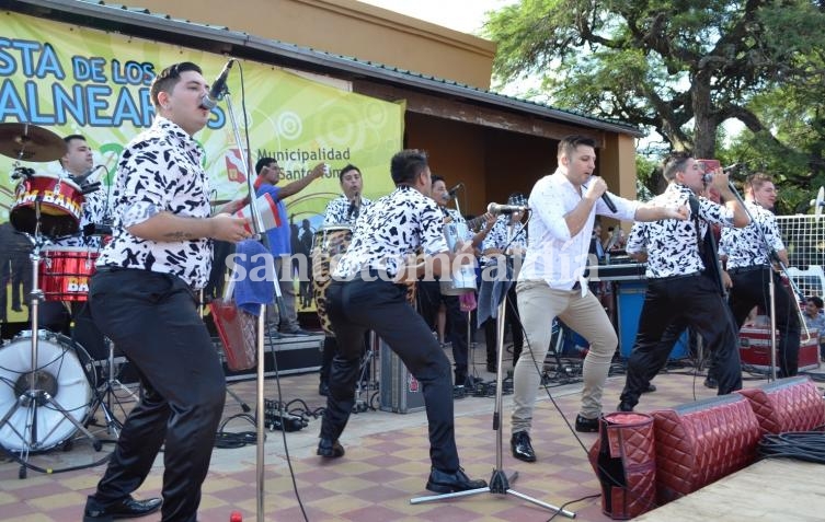 Los Bam Band también pasaron por el escenario. (Foto: Municipalidad de Santo Tomé)