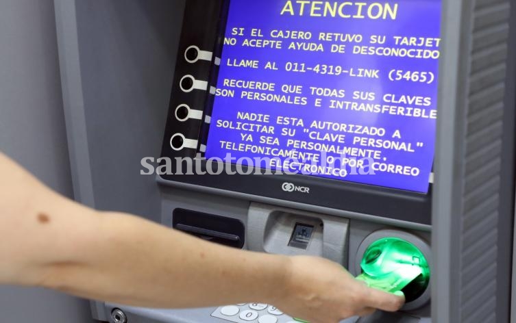 En Argentina hay un cajero automático por cada 2.520 personas 