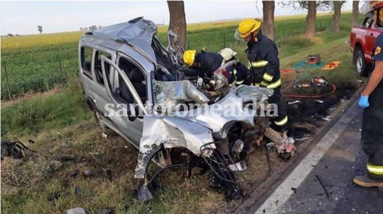 Mató a su novia, escapó y murió al chocar contra un camión