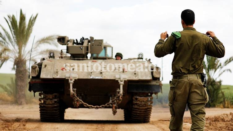 Fuerzas del Ejército de Israel en la frontera con la Franja de Gaza, 15 de marzo de 2019. (Amir Cohen / Reuters)