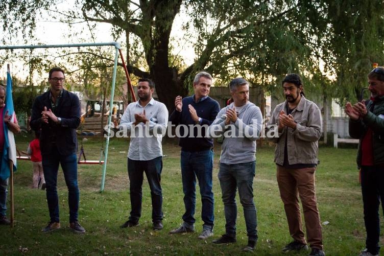 Ilchischen, Alvizo, Rossi, Busatto y Cherep, durante la visita a Villa Libertad.