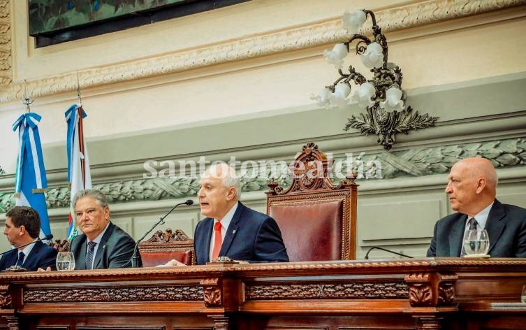 Lifschitz inauguró el período de sesiones ordinarias en la Legislatura