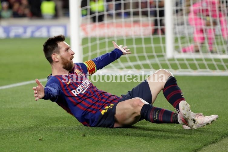 El festejo de Lionel Messi tras su golazo para el 3-0 de Barcelona ante Liverpool. (Foto: AP)