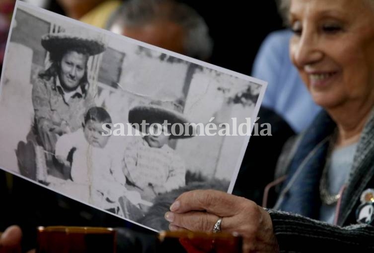 Este lunes, Abuelas de Plaza de Mayo anunció la restitución del nieto 130.