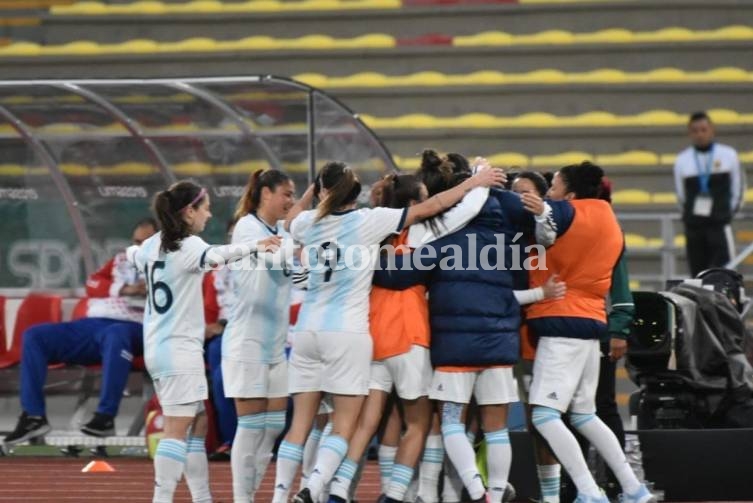 La selección femenina de fútbol y un año para la historia. (Foto: Olé)