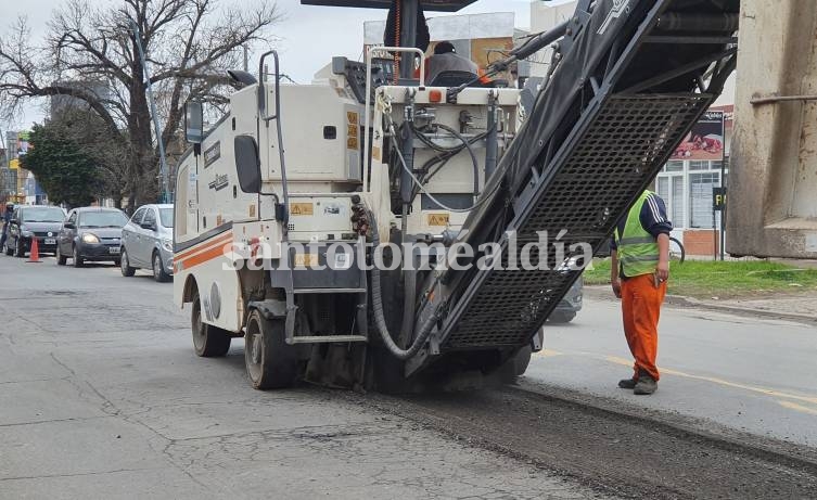 Luego del fresado se realizará una limpieza integral para colocar el asfalto nuevo. (Foto: santotomealdia)