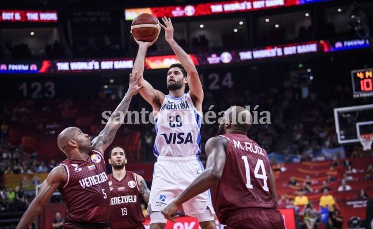 Patricio Garino volvió a ser importante en la selección. (Foto: FIBA)