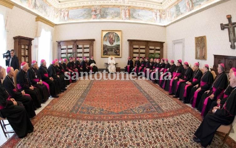 El papa Francisco podría autorizar que hombres casados sean ordenados sacerdotes
