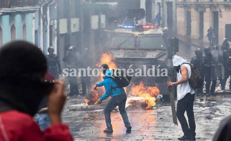 Disturbios, heridos y detenidos en manifestaciones en Ecuador. 