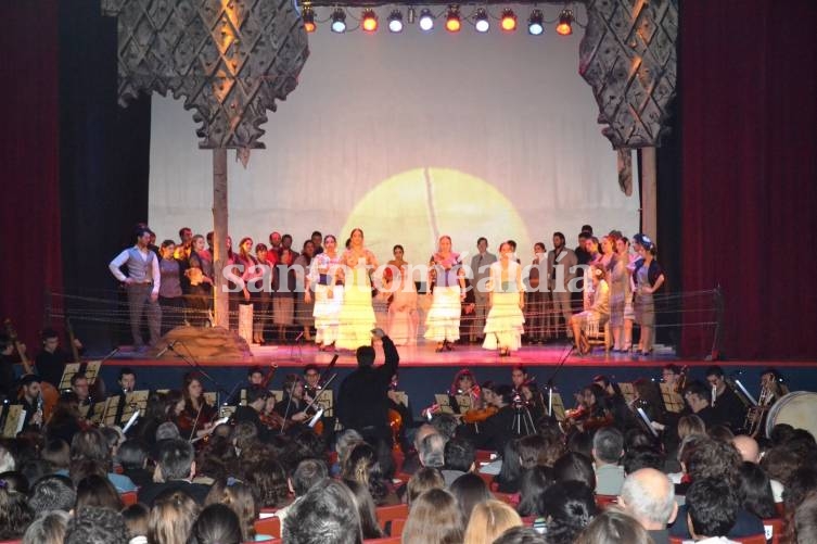 La Agrupación Coral presentará la ópera “Bastián y Bastiana”, de W. A. Mozart. (Foto: Municipalidad de Santo Tomé)