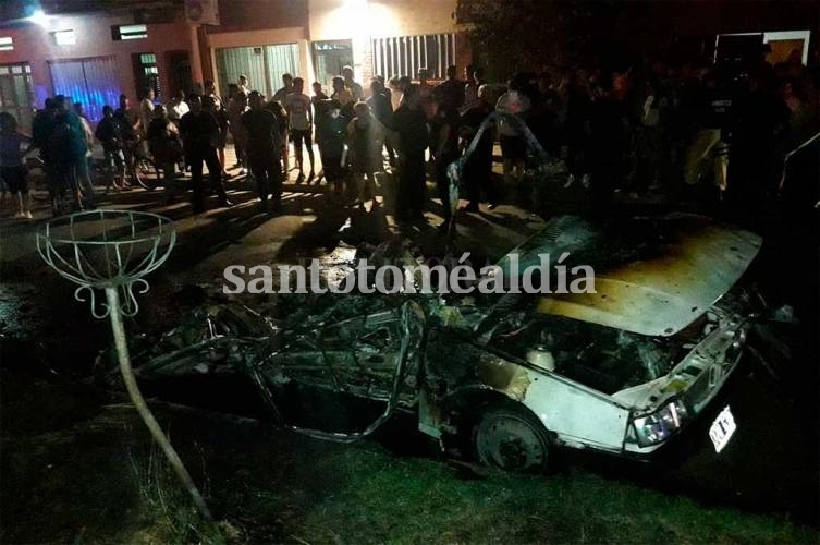Santa Fe: se incendió un auto y explotó el tubo de GNC