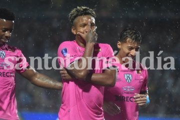 Jhon Jairo Sánchez celebra el segundo gol. (Foto: CONMEBOL)