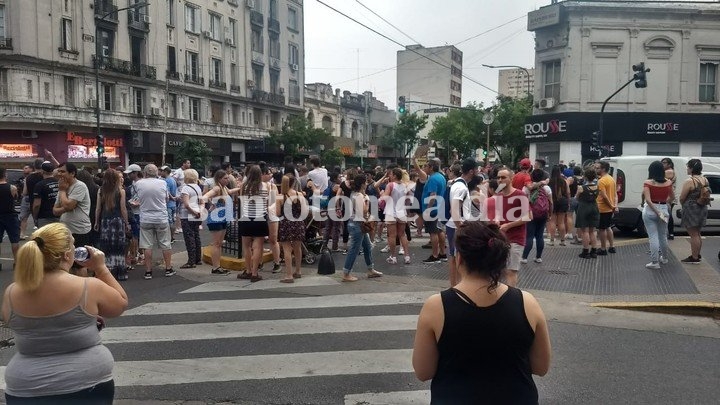 Buenos Aires: Un patrullero atropelló y mató a una chica de 19 años