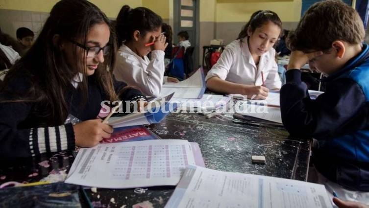 Prueba PISA: Argentina cayó puestos en ranking educativo mundial 