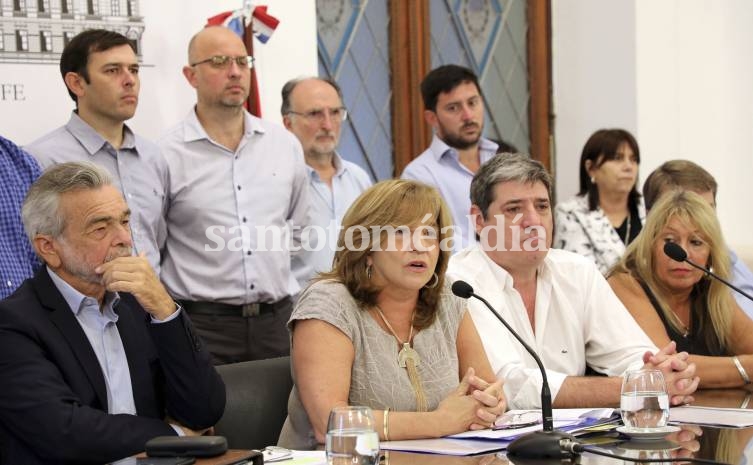 Frana denunció que su ministerio heredó una deuda millonaria. (Foto: Gobierno)