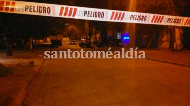 Un hombre de 32 años fue asesinado a balazos en Garibaldi al 300, en barrio Tablada de Rosario. (Foto: La Capital)