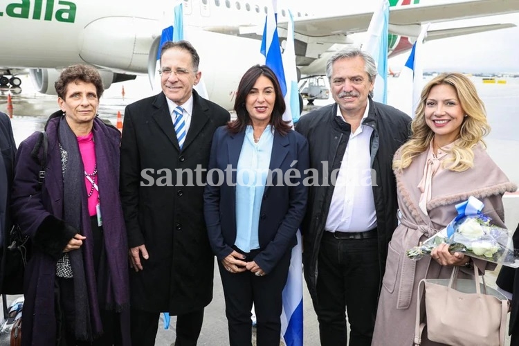 La embajadora de Israel en la Argentina, el director general de la cancillería y la ministra de Cultura israelí recibieron a Alberto Fernández y a su mujer Fabiola Yañez. (Foto: Presidencia)