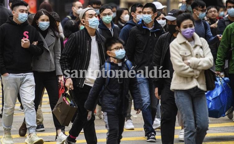 Hong Kong lanza una batería de medidas para combatir el coronavirus: ordenó cerrar estadios, playas y museos