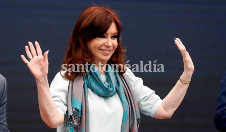 Cristina Kirchner vuelve a quedar a cargo del Ejecutivo hasta el 6 de febrero