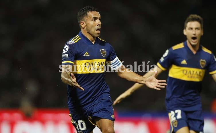 Tévez celebra su gol, el segundo de Boca. (Foto: Boca Juniors)