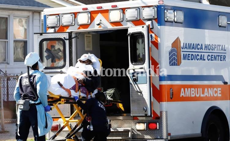 Una ambulancia en Nueva York, el estado más afectado. 
