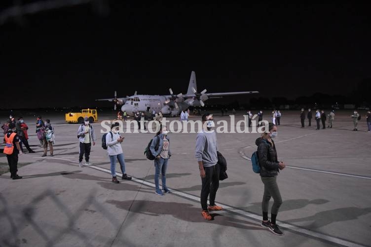 Confirmaron dos nuevos vuelos a Perú y Cuba para el regreso de argentinos