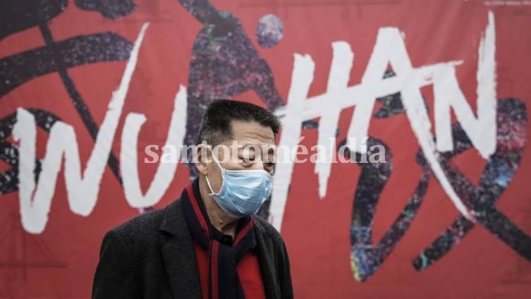 China aumentó un 38% su número de muertes tras revisar las cifras en Wuhan