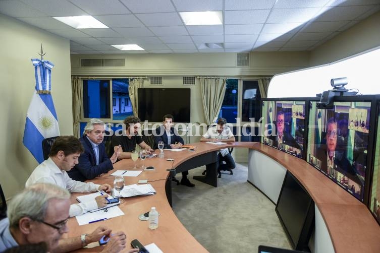 Fernández, en videoconferencia con los gobernadores.