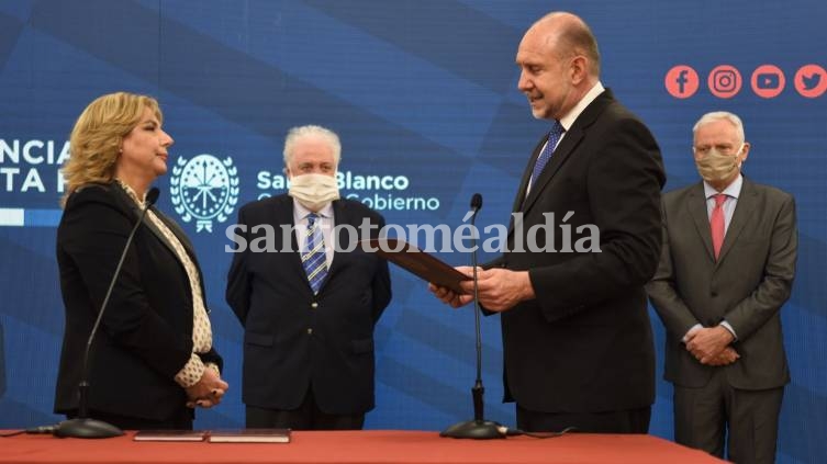 El gobernador Perotti nombró a Sonia Martorano como la nueva ministra de Salud de la provincia. (Foto: Gobierno)