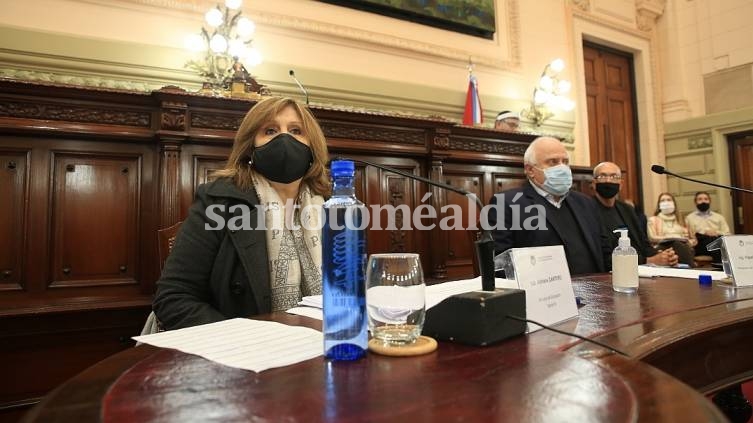 La ministra Adriana Cantero participó de un encuentro con diputados de la provincia.