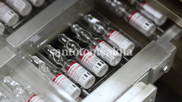 Producción de la vacuna rusa Sputnik V en la planta farmacéutica Binnopharm (parte del Grupo Sistema AFK) en la región de Moscú.