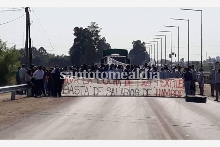 Trabajadores del Grupo Vicentin denunciaron que fueron atacados para levantar huelga