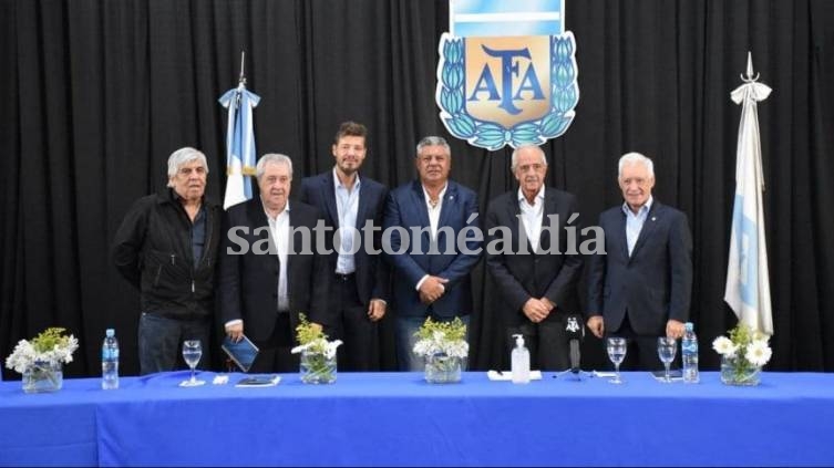 Los dirigentes del fútbol argentino se reunieron este jueves.