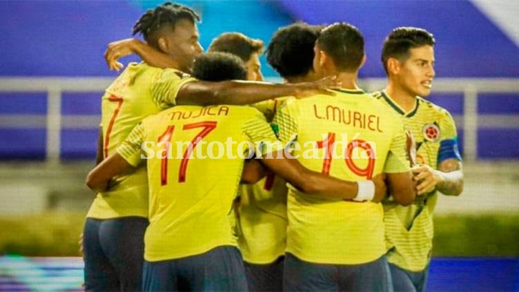 Colombia comenzó con victoria en Barranquilla ante Venezuela (@FCFSeleccionCol)