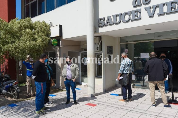 Castelló: “Queremos gestionar la llegada del banco Nación a Sauce Viejo”