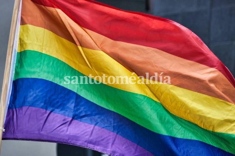 Media sanción para las leyes de Políticas Públicas LGBT+ e Integral Trans en Santa Fe.